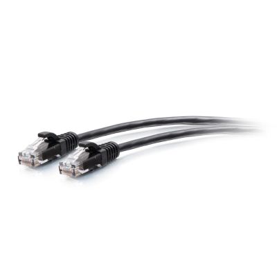 C2G Câble de raccordement Ethernet fin Cat6a non blindé (UTP) avec protection anti-accrochage de 0,6 m - Noir